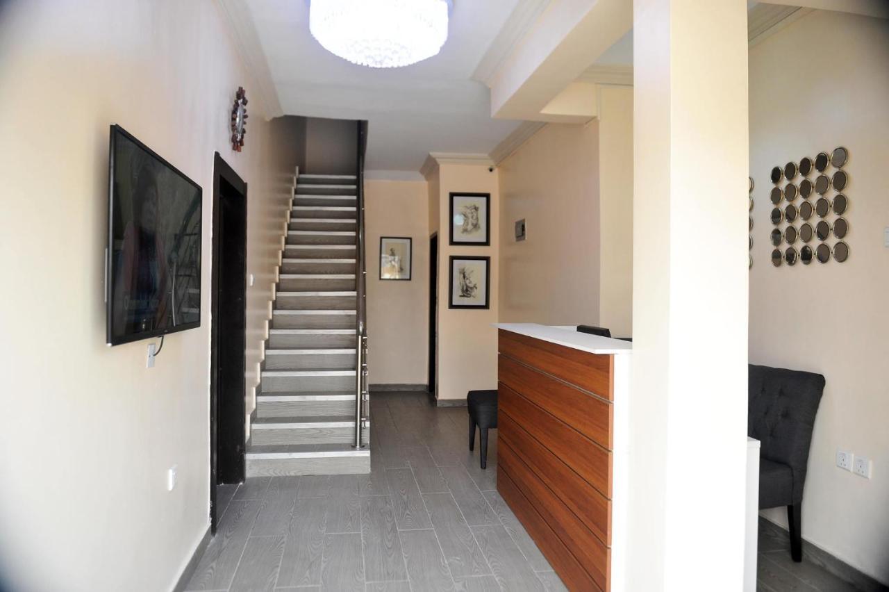 Nigus House Lekki Hotel Lagos Bagian luar foto