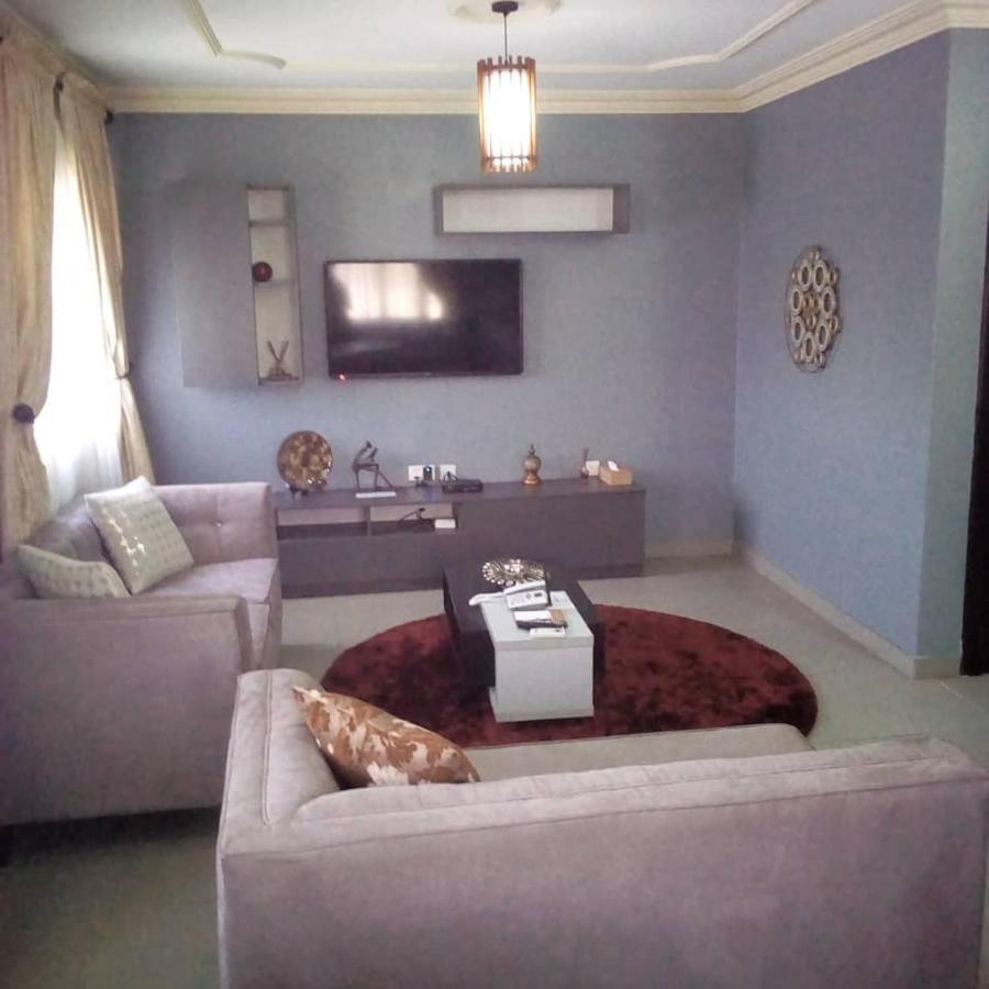 Nigus House Lekki Hotel Lagos Bagian luar foto